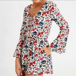 American Eagle Outfitters Floral Bohemian Short Romper V Neck Size Large